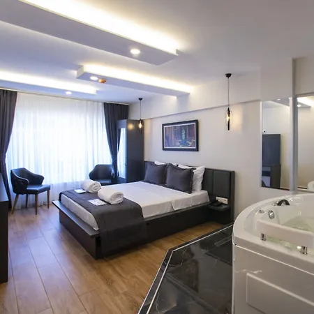 Kanarya Apartahotel 3*